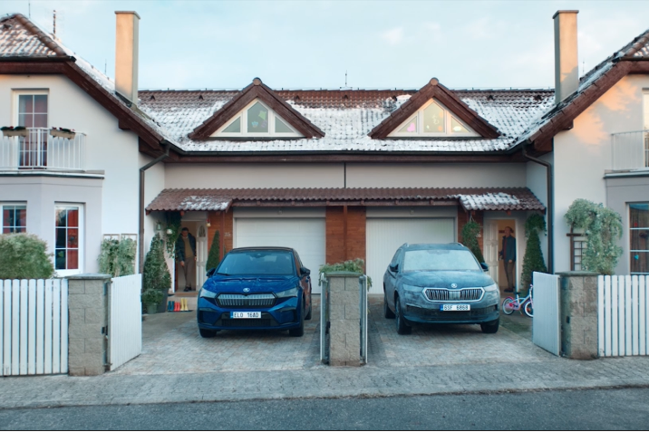 Descopera Aplicatia  MySkoda